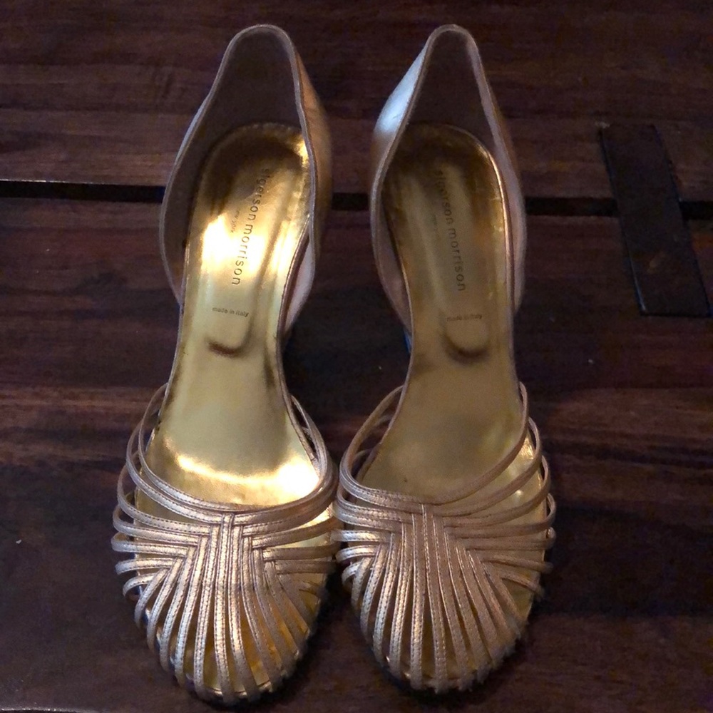 Gold wedge sandal.